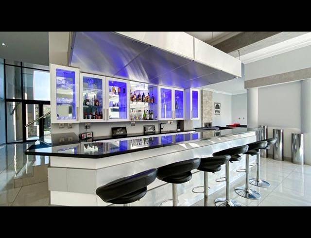 6 BEDROOM HOUSE FOR SALE IN MEYERSDAL NATURE ESTATE